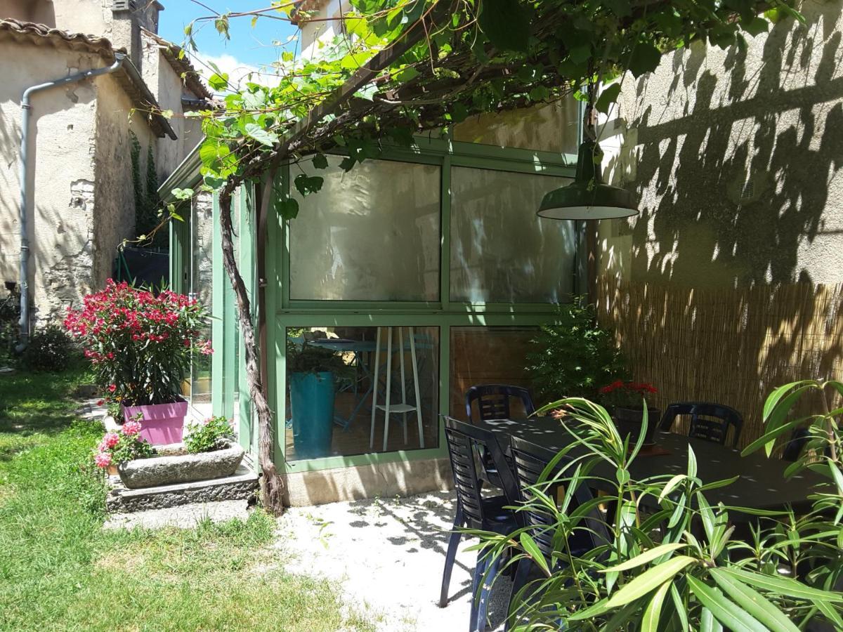 فيلا La Boissetane, Maison Provencale Avec Piscine Et Jardin, Au Pied Du Luberon Saint-Martin-de-Castillon المظهر الخارجي الصورة