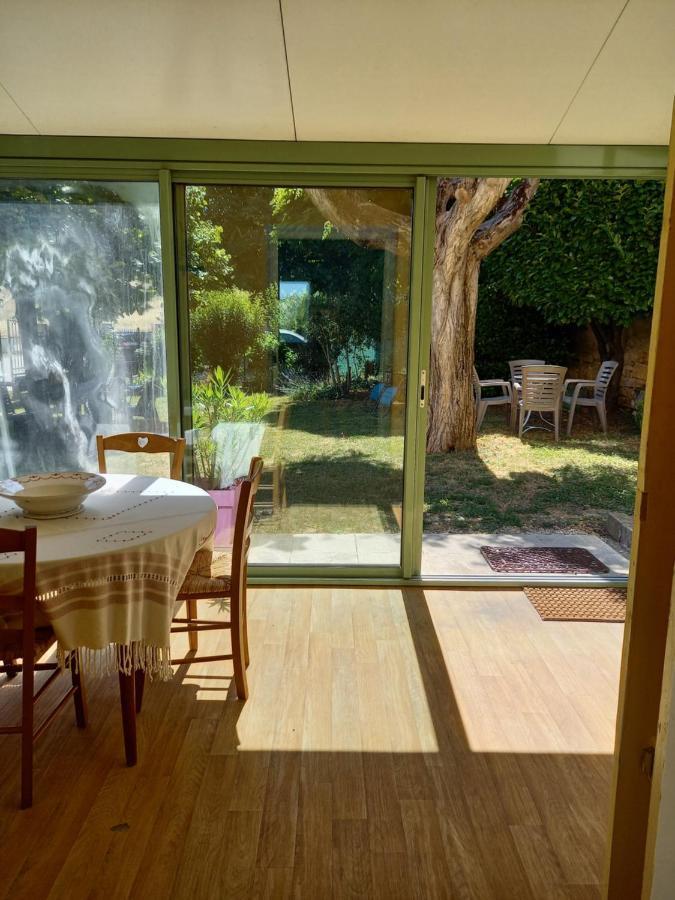 فيلا La Boissetane, Maison Provencale Avec Piscine Et Jardin, Au Pied Du Luberon Saint-Martin-de-Castillon المظهر الخارجي الصورة